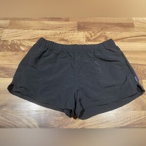 Patagonia Shorts Black Size Medium